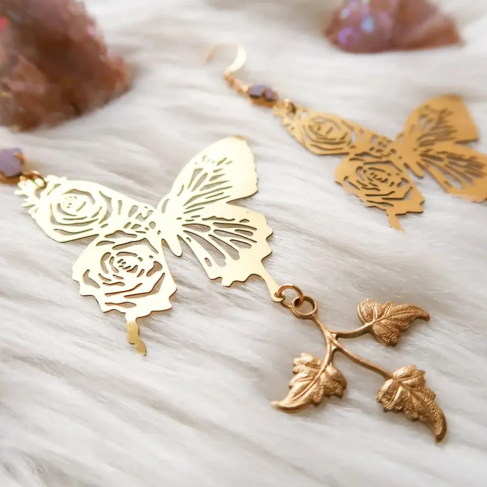 bohindie-stream-heart-work-ear-wDEUYyWZ-2.webp Best Bohindie Stream Heart Work Earrings