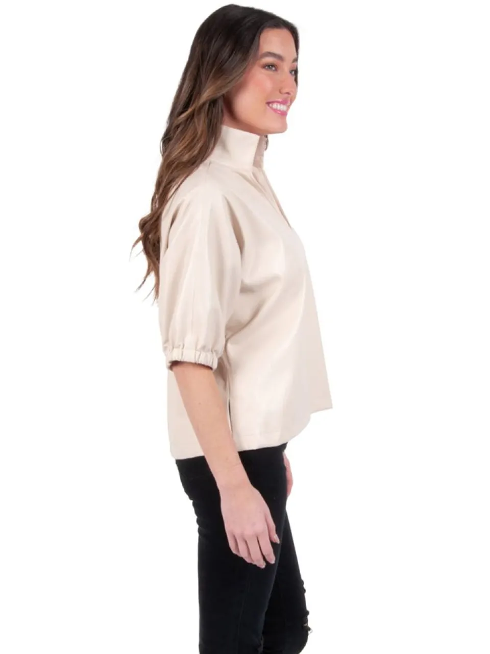 emily-mccarthy-poppy-top-sands-jRTFXcaa-3.webp New Emily McCarthy Poppy Top Sandshell Vegan Leather