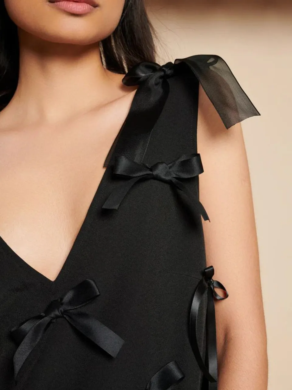 sister-jane-butter-bow-mini-dr-qQSTujet-5.webp Outlet Sister Jane Butter Bow Mini Dress